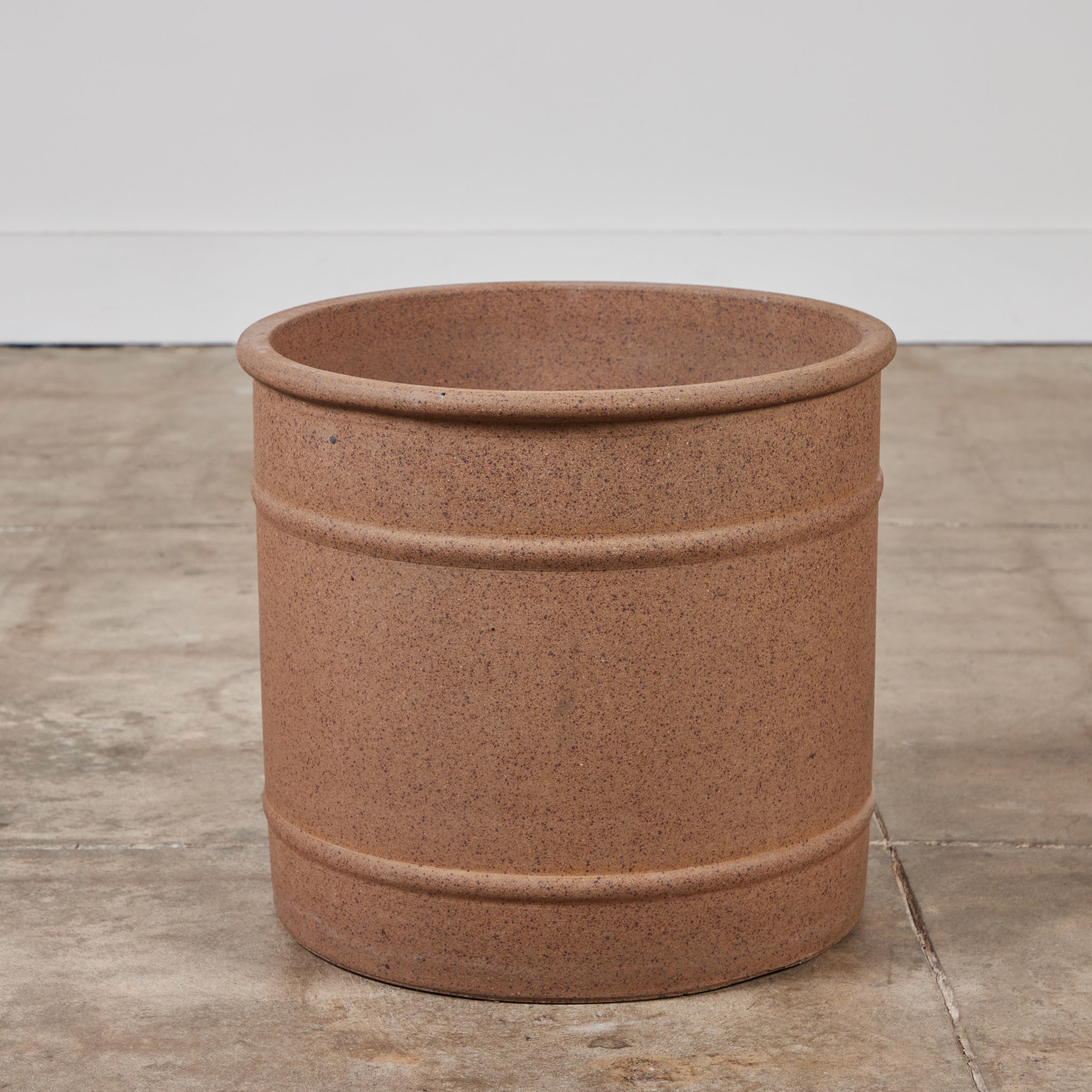 Stoneware Pro/Artisan Planter for Architectural Pottery