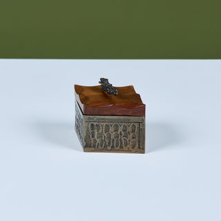 Bronze Box by Chris and Pat Shatsby