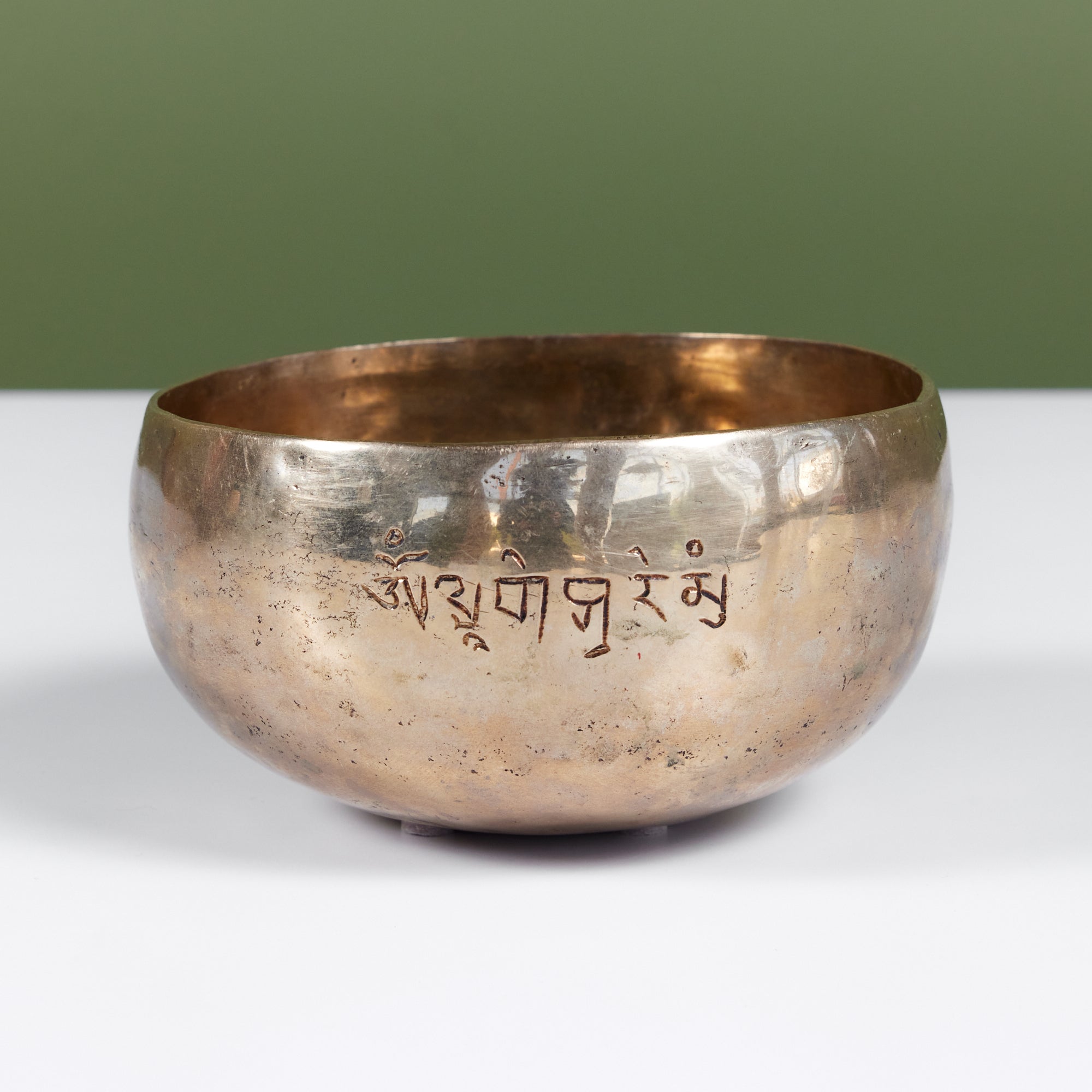 Bronze Hammered Tibetan Singing Bowl
