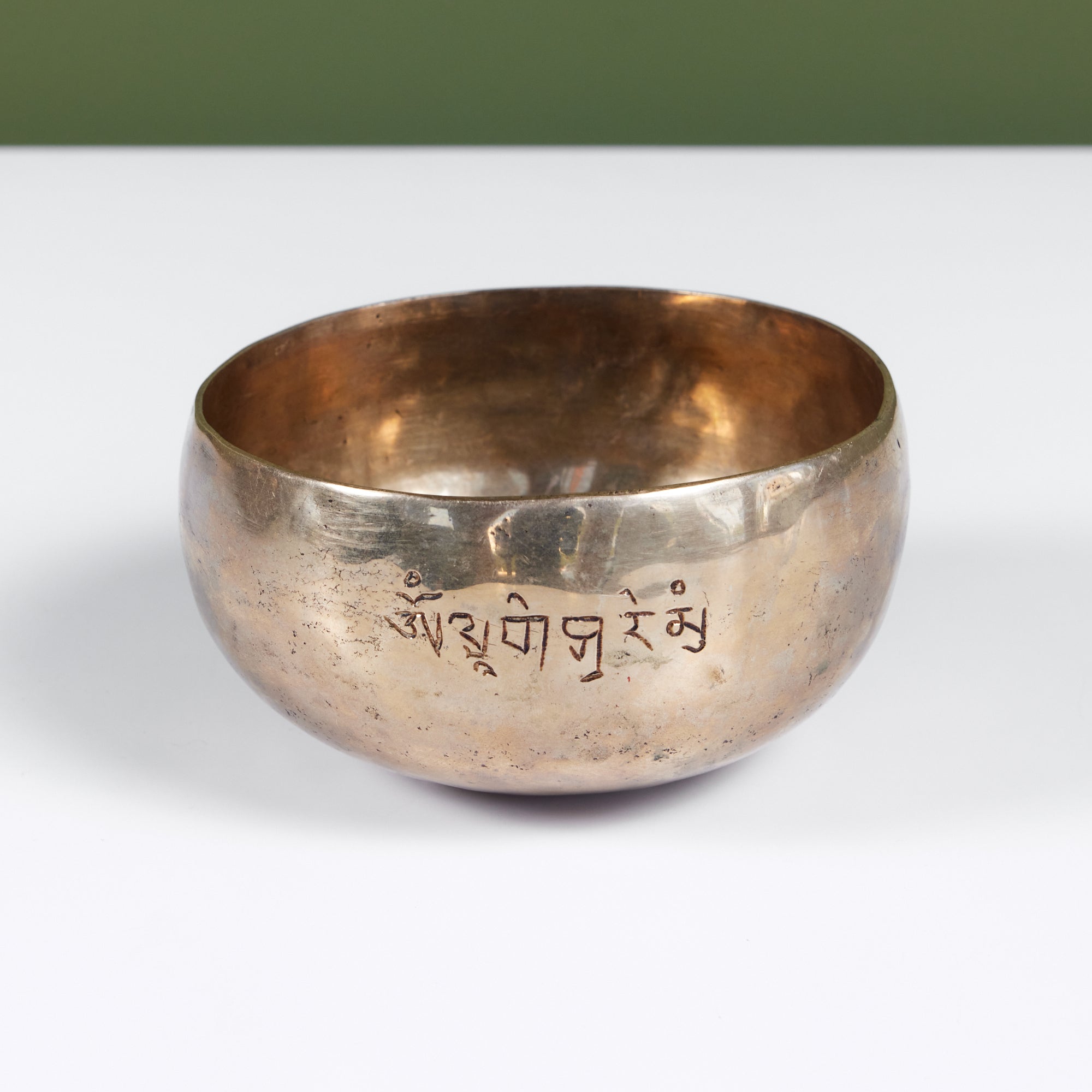 Bronze Hammered Tibetan Singing Bowl