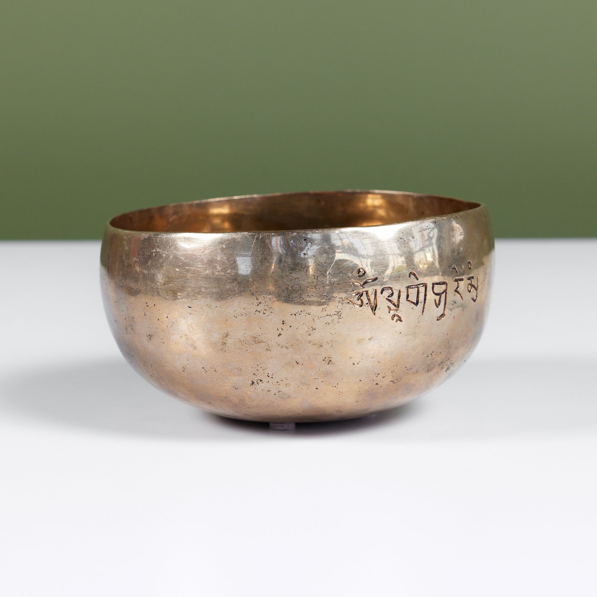 Bronze Hammered Tibetan Singing Bowl
