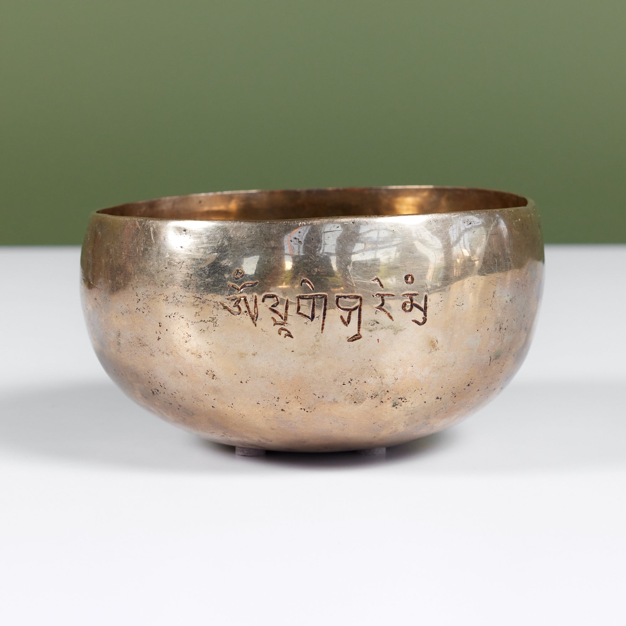 Bronze Hammered Tibetan Singing Bowl