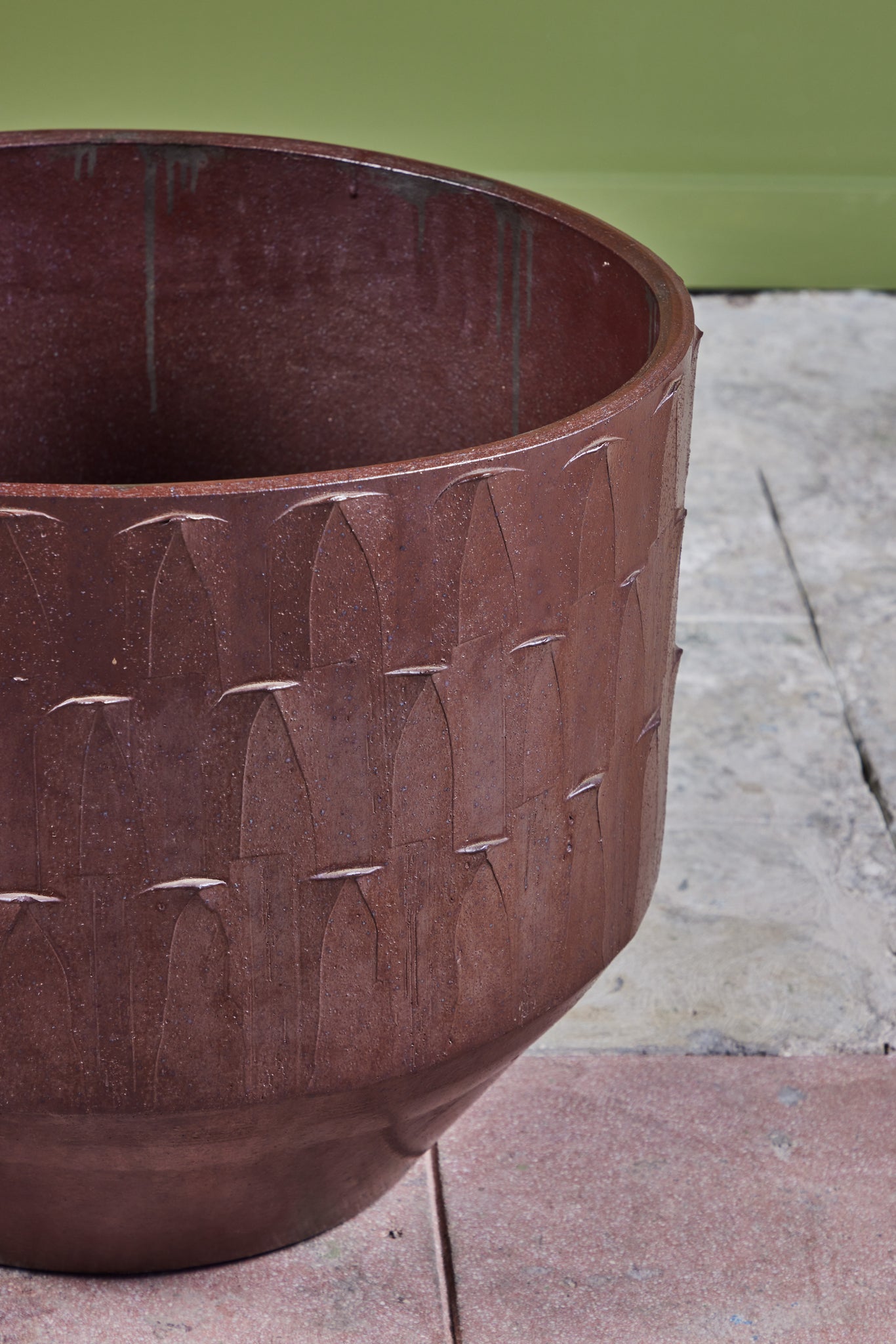 David Cressey Ribbed Plum Glazed Pro/Artisan Planter for Architectural Pottery