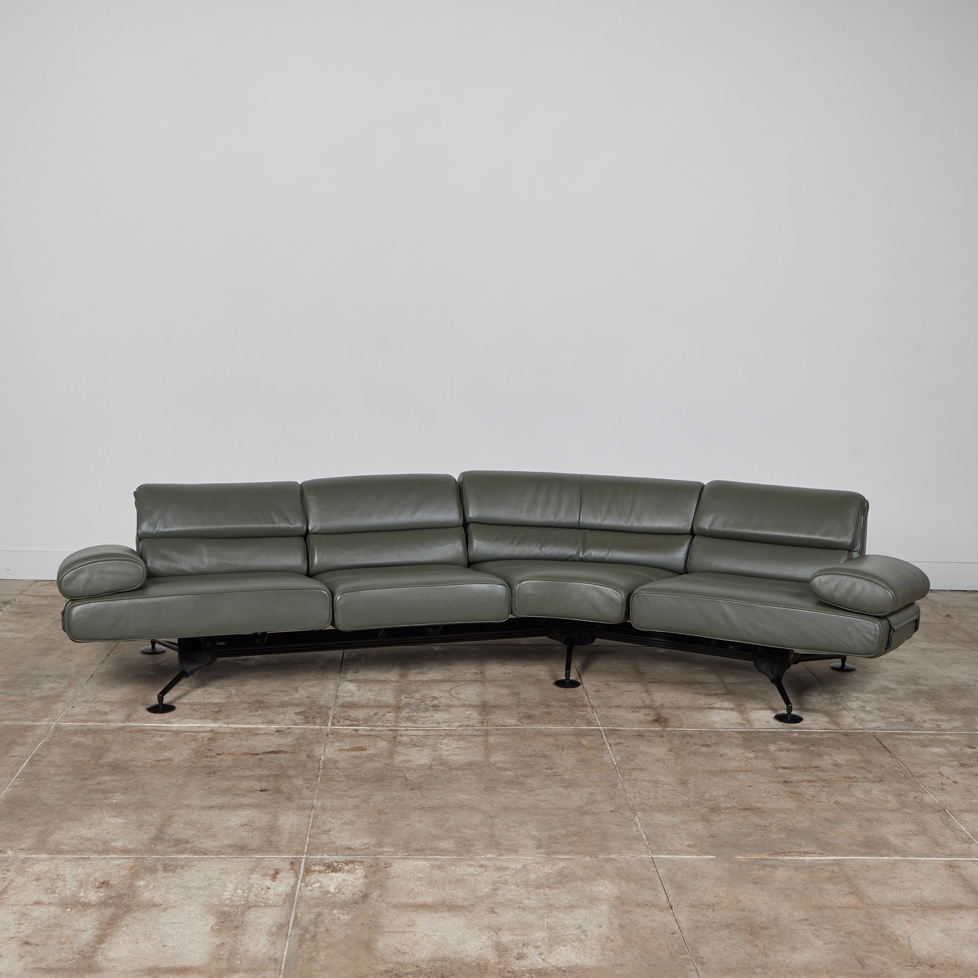 De Sede DS 470 Leather Sofa by Thomas Althaus
