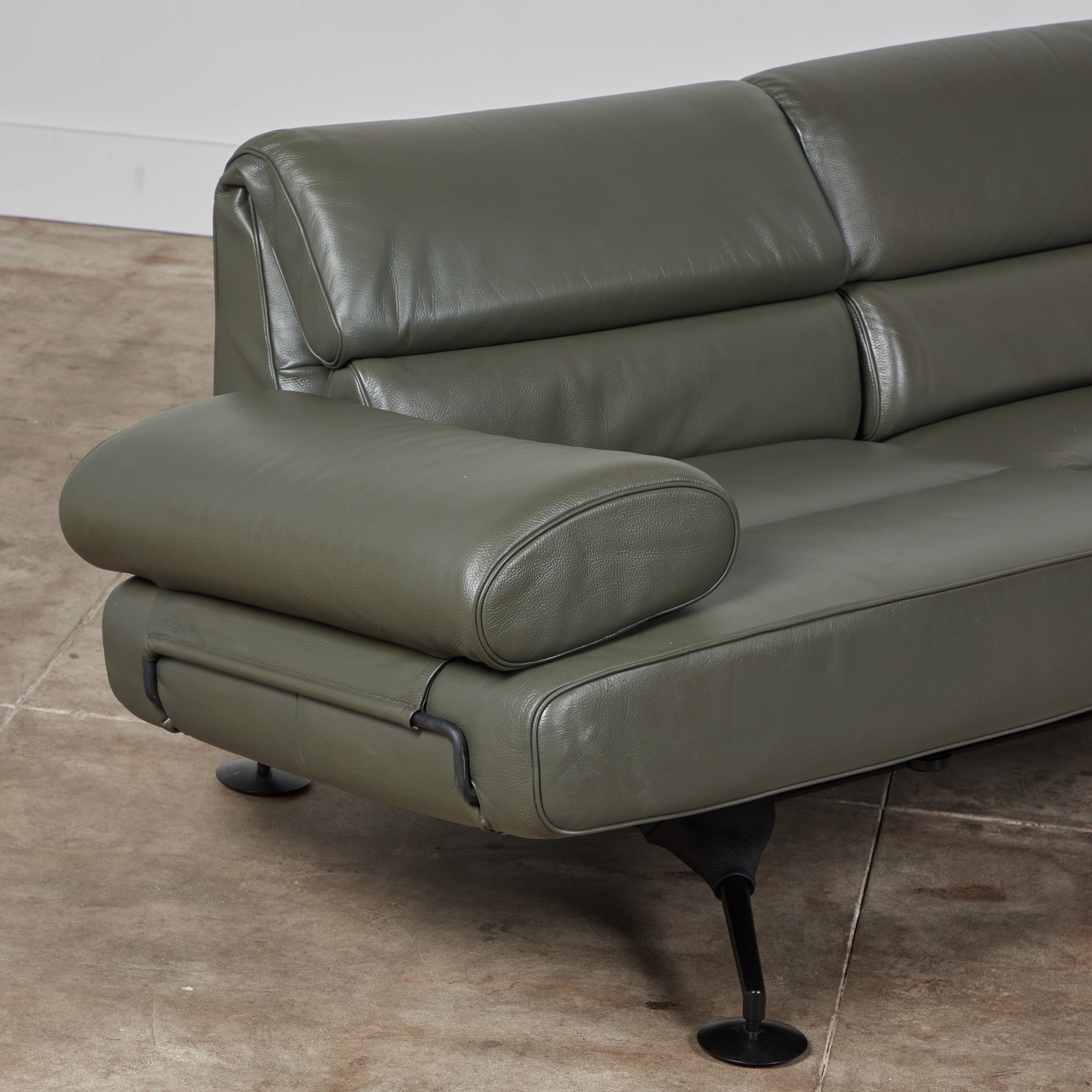 De Sede DS 470 Leather Sofa by Thomas Althaus