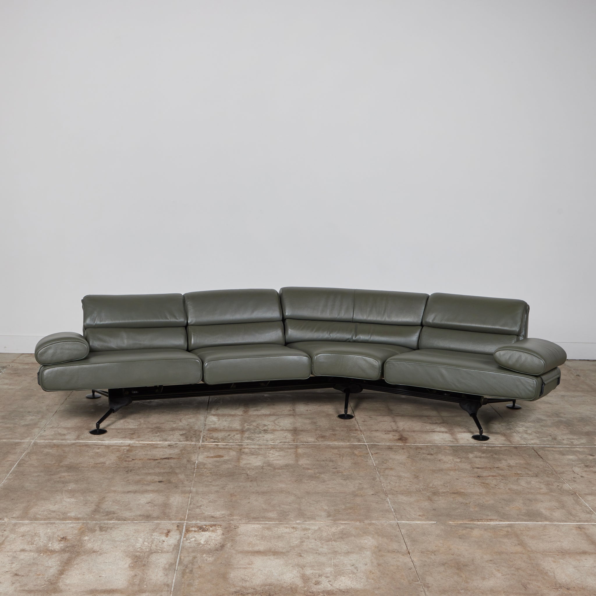 De Sede DS 470 Leather Sofa by Thomas Althaus