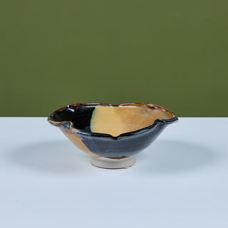 Glazed Scallop Edge Ceramic Bowl