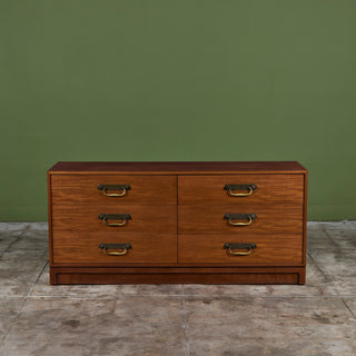 Heritage-Henredon Six Drawer Mahogany Dresser