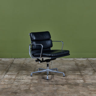 Eames Soft Pad Management Chair for Herman Miller