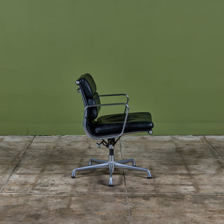 Eames Soft Pad Management Chair for Herman Miller
