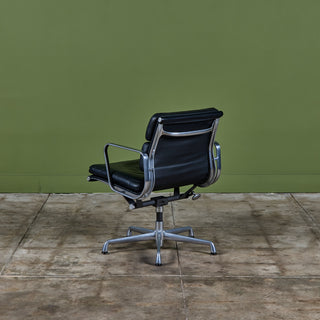 Eames Soft Pad Management Chair for Herman Miller
