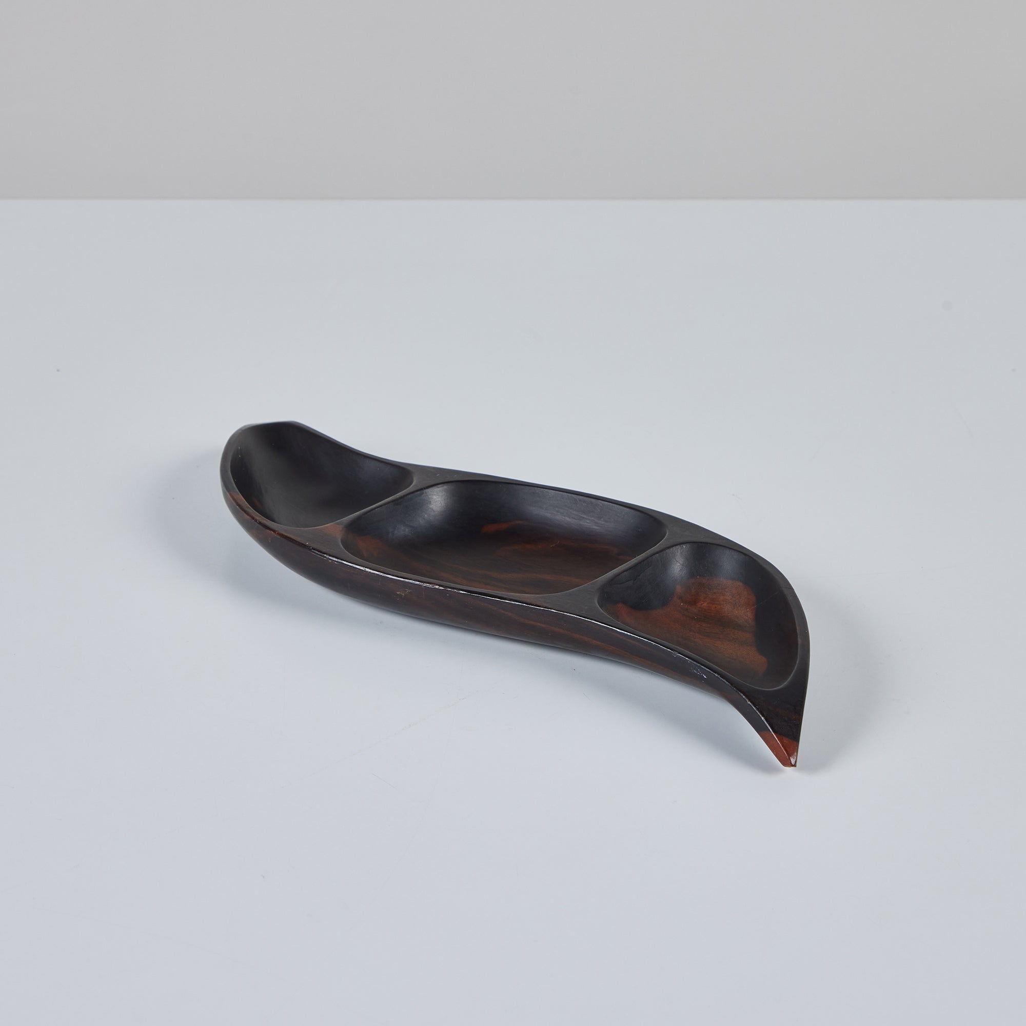 Curved Wood Divided Vide Poche