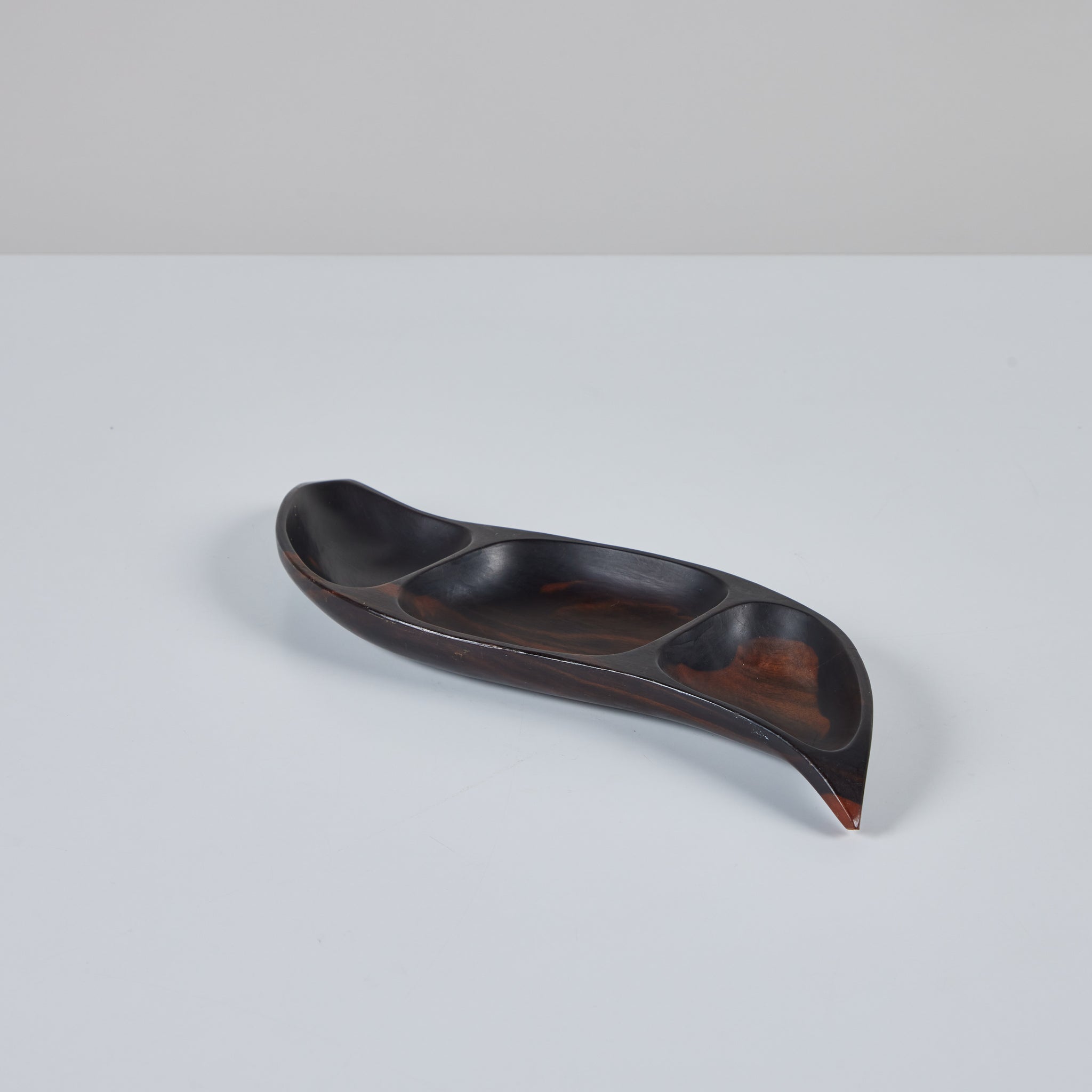 Curved Wood Divided Vide Poche