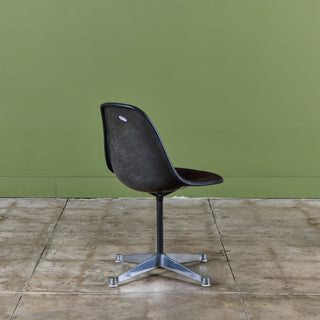 Set of Four Charles and Ray Eames Molded Fiberglass Side Chairs for Herman Miller