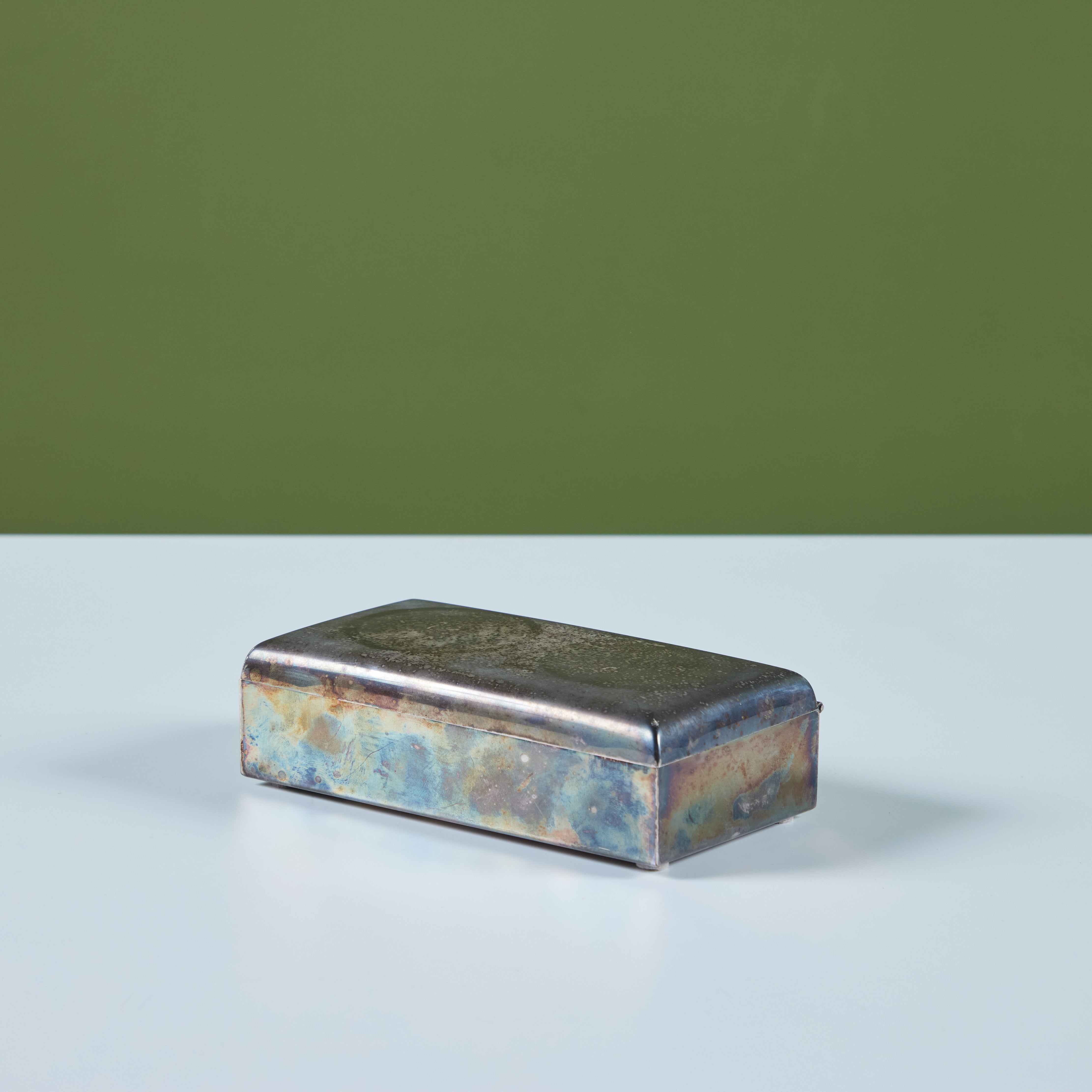 vintage tin cigarette case Lidded Silver-Plated Cigarette Box – DEN vintage tin cigarette case Lidded Silver-Plated Cigarette Box – DEN