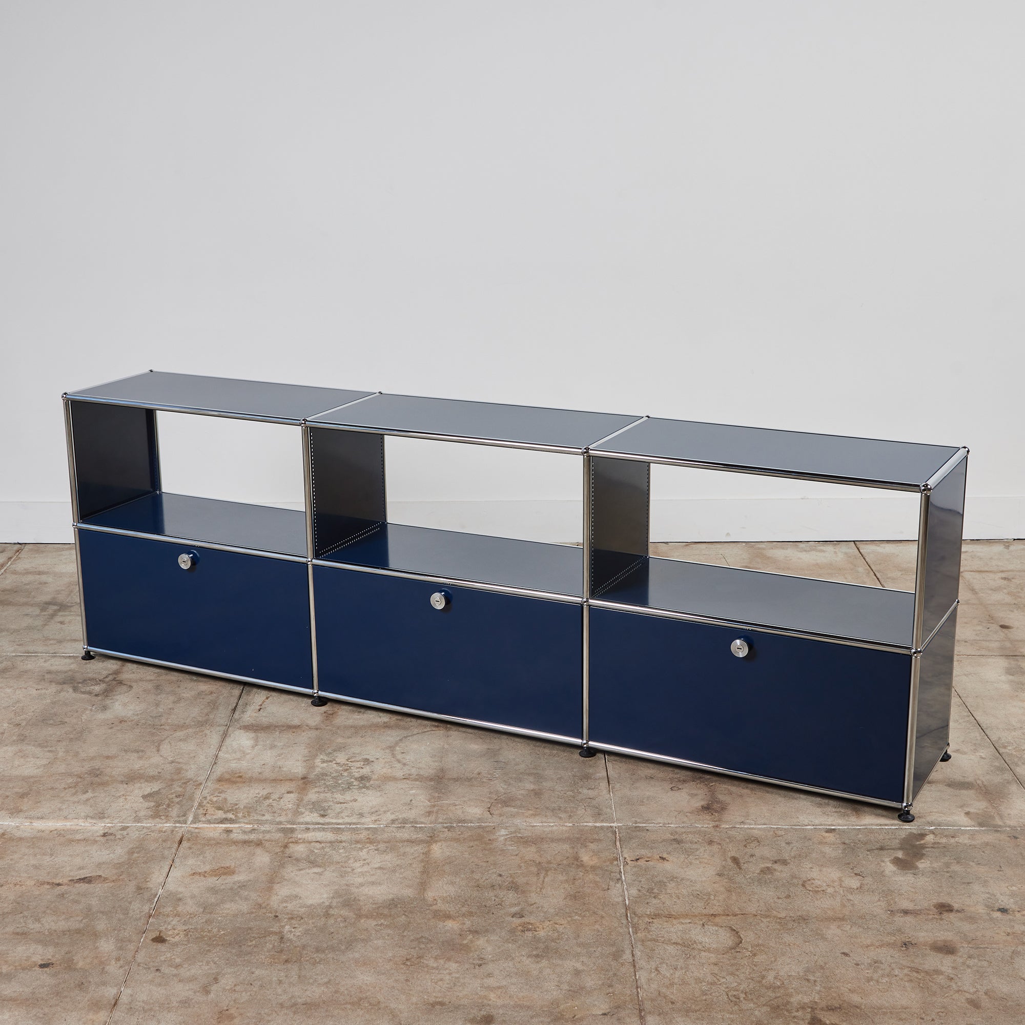 USM Haller Three Bay Console Unit