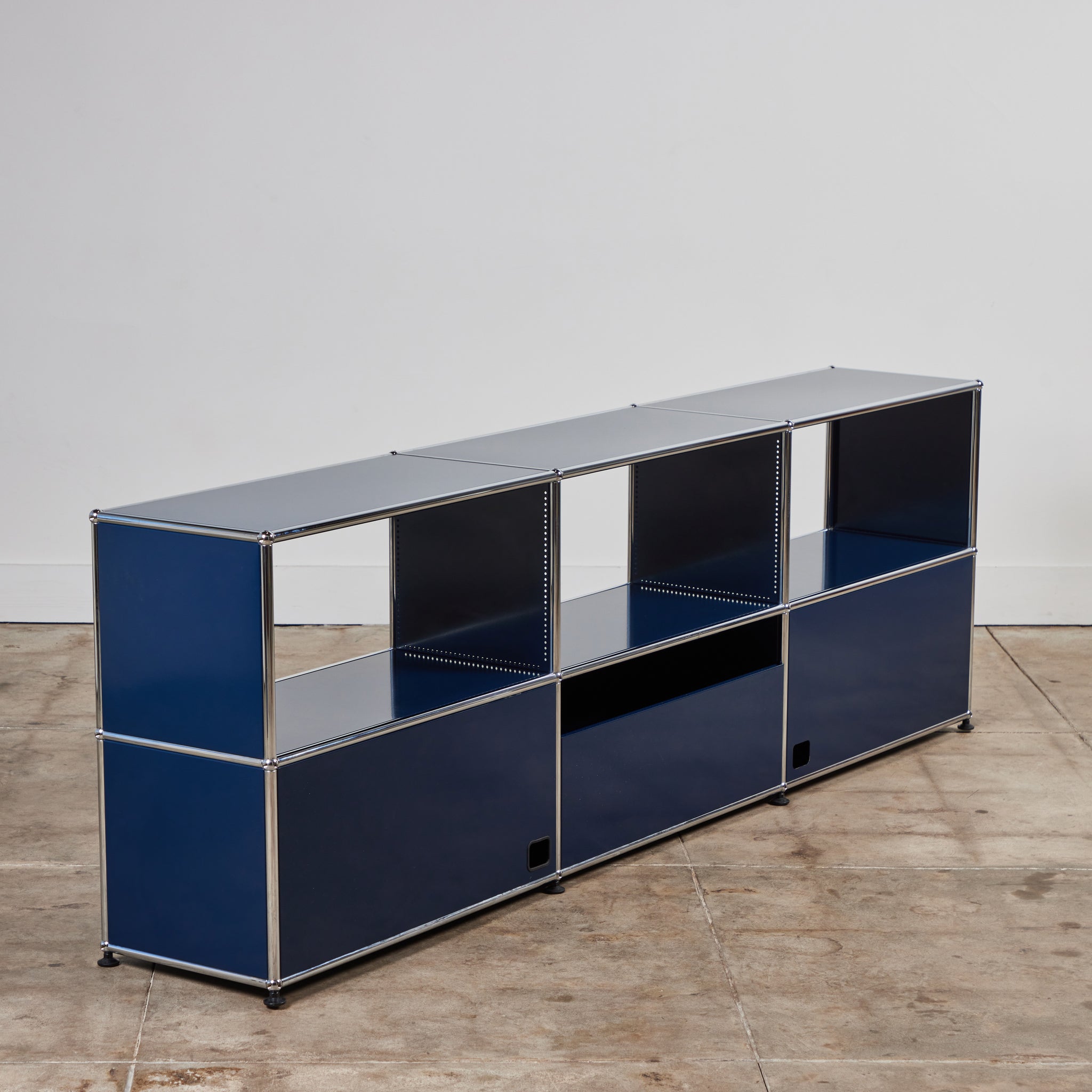 USM Haller Three Bay Console Unit