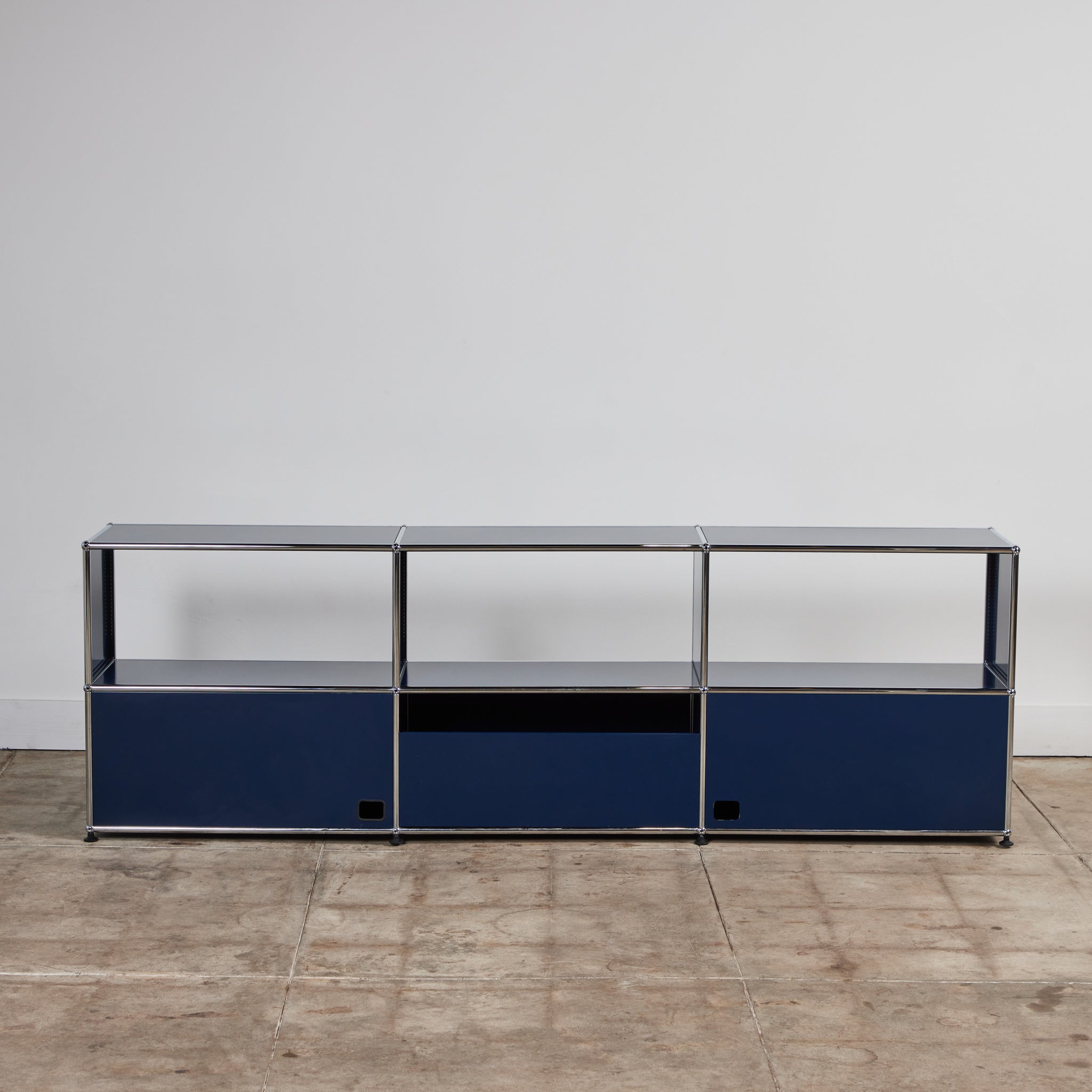 USM Haller Three Bay Console Unit