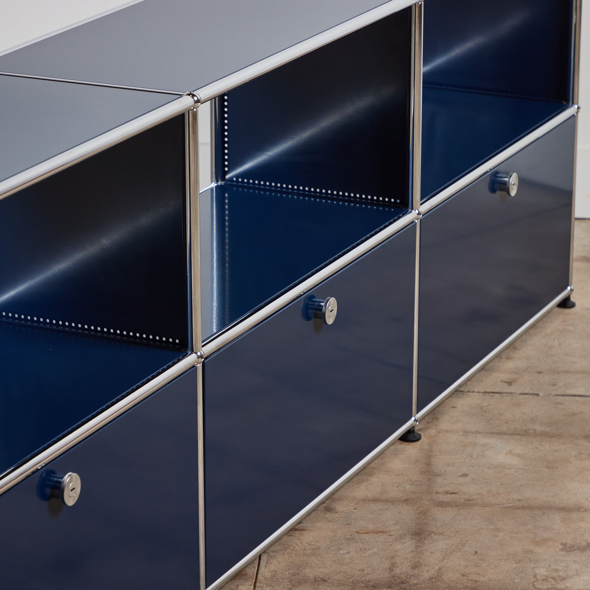 USM Haller Three Bay Console Unit