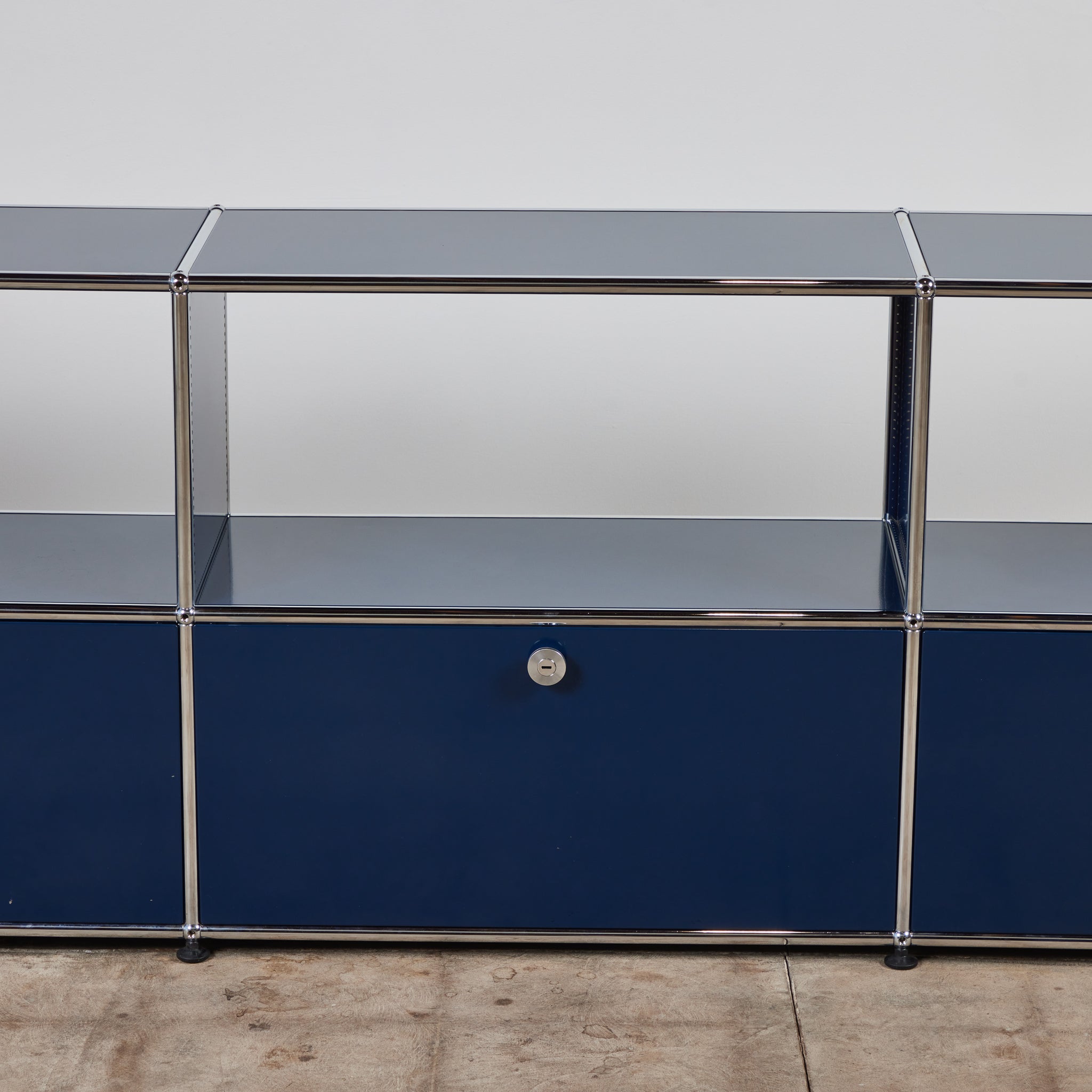 USM Haller Three Bay Console Unit