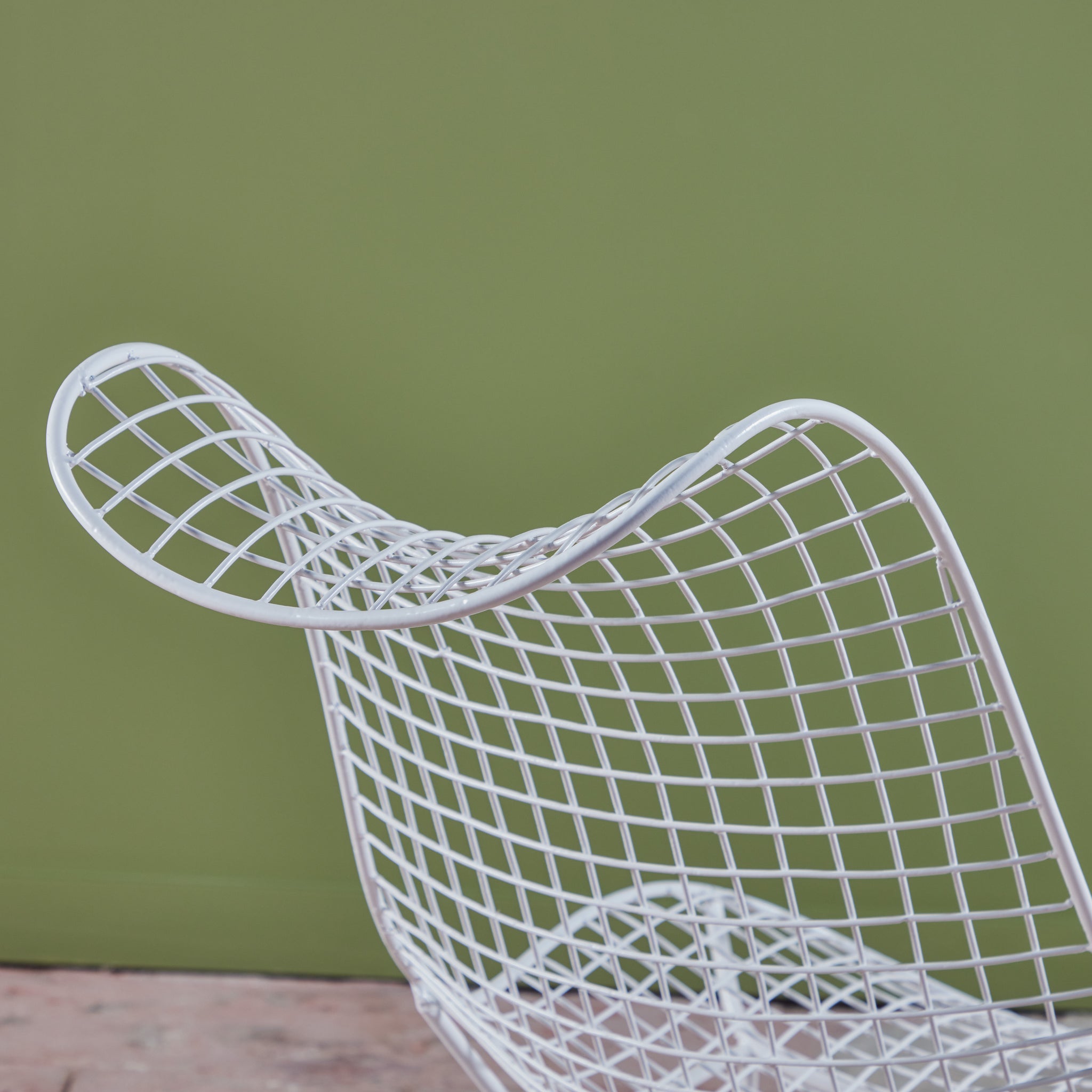 Vladimir Kagan "Capricorn" Patio Lounge Chair