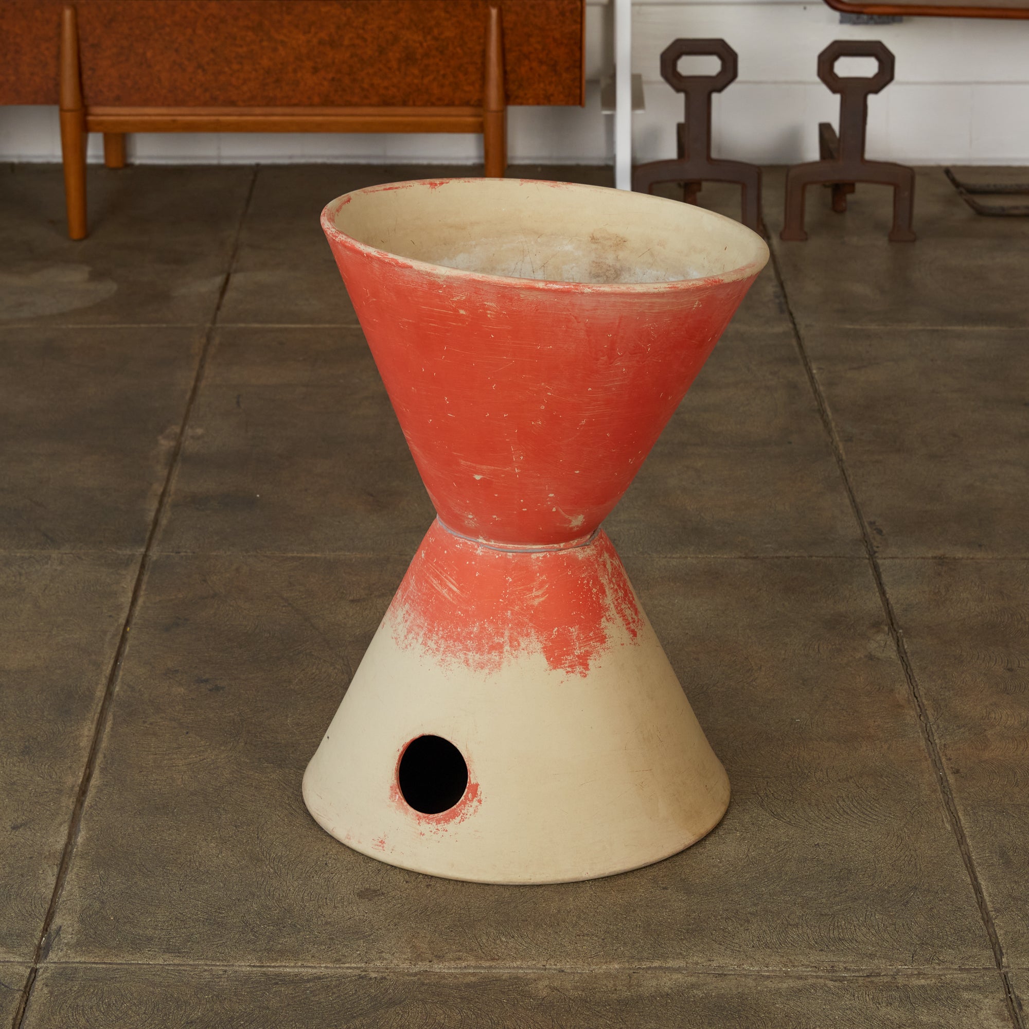LaGardo Tackett Double-Cone Planter for Architectural Planter