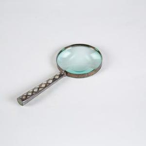 Magnifying Glass with Mother of Pearl Inlaid Handle