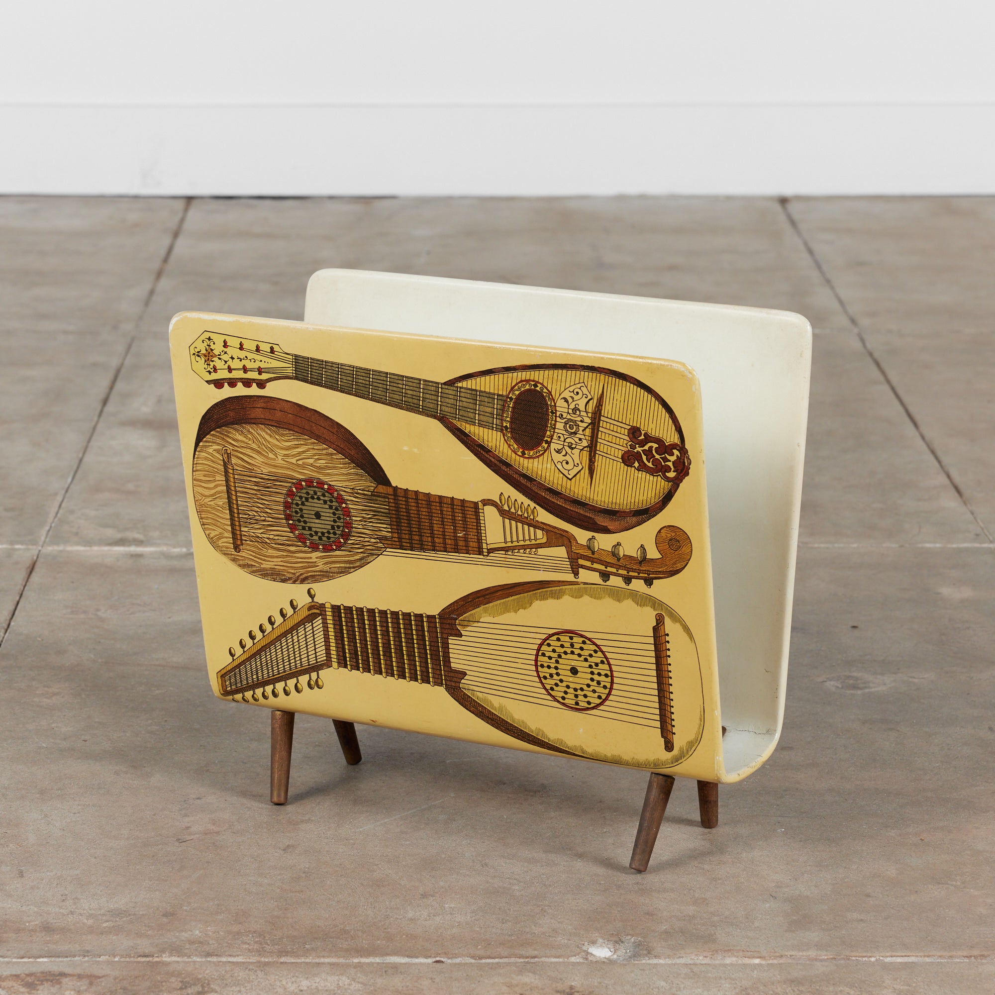 Piero Fornasetti Strumenti Musicali Magazine Rack