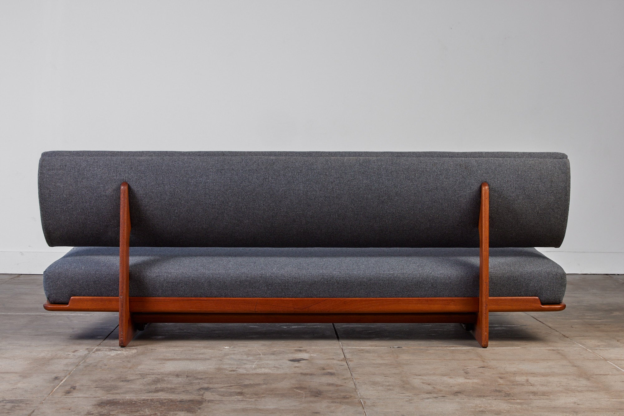 Grete Jalk Daybed for Poul Jeppesen