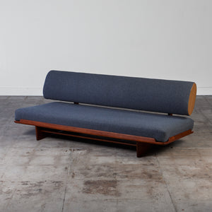 Grete Jalk Daybed for Poul Jeppesen