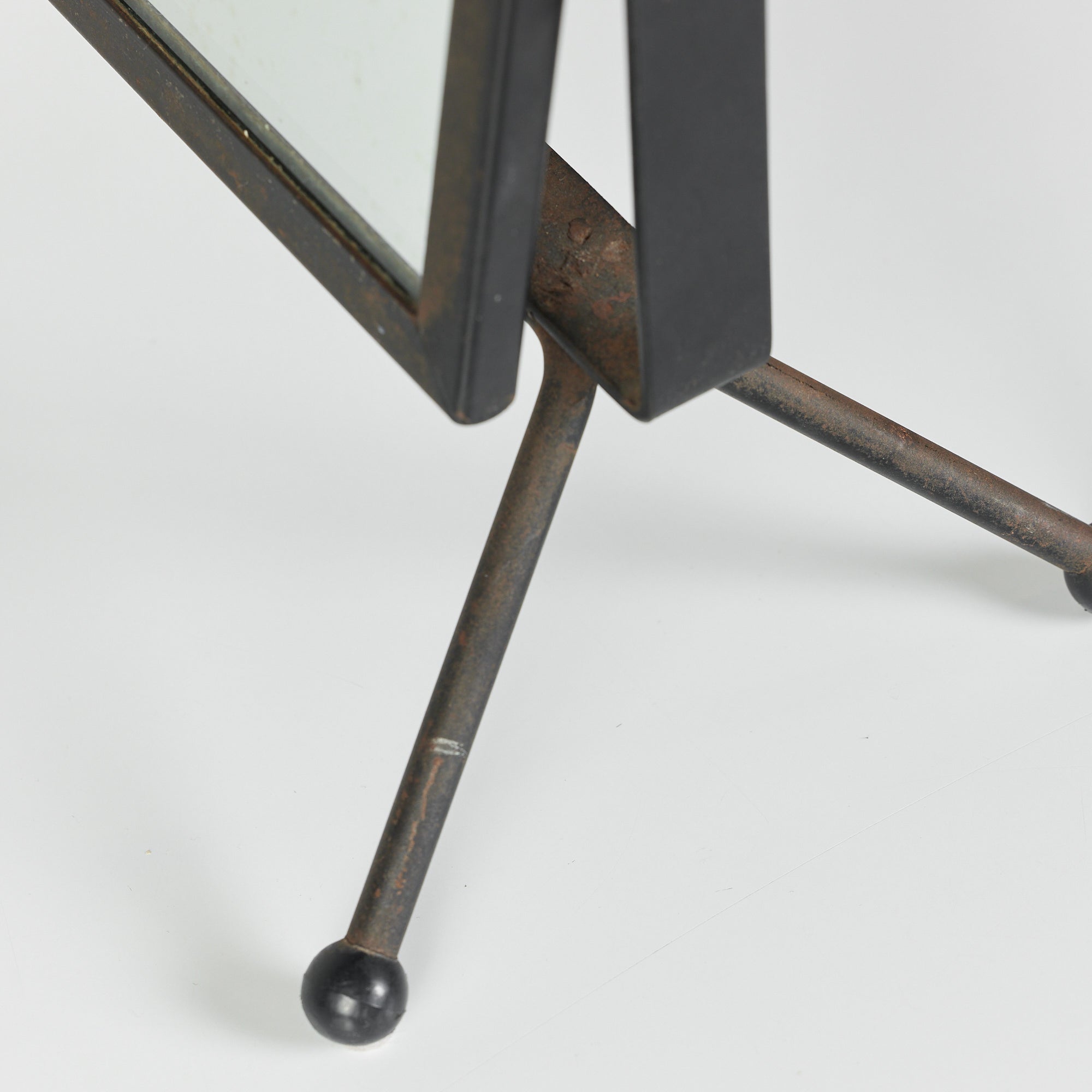 Free Standing Iron Vanity Mirror