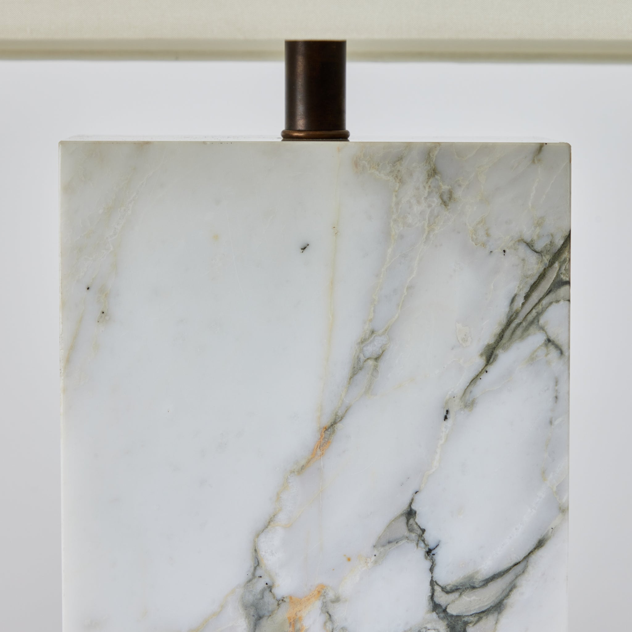 Marble Table Lamp in the Style of T.H. Robsjohn-Gibbings