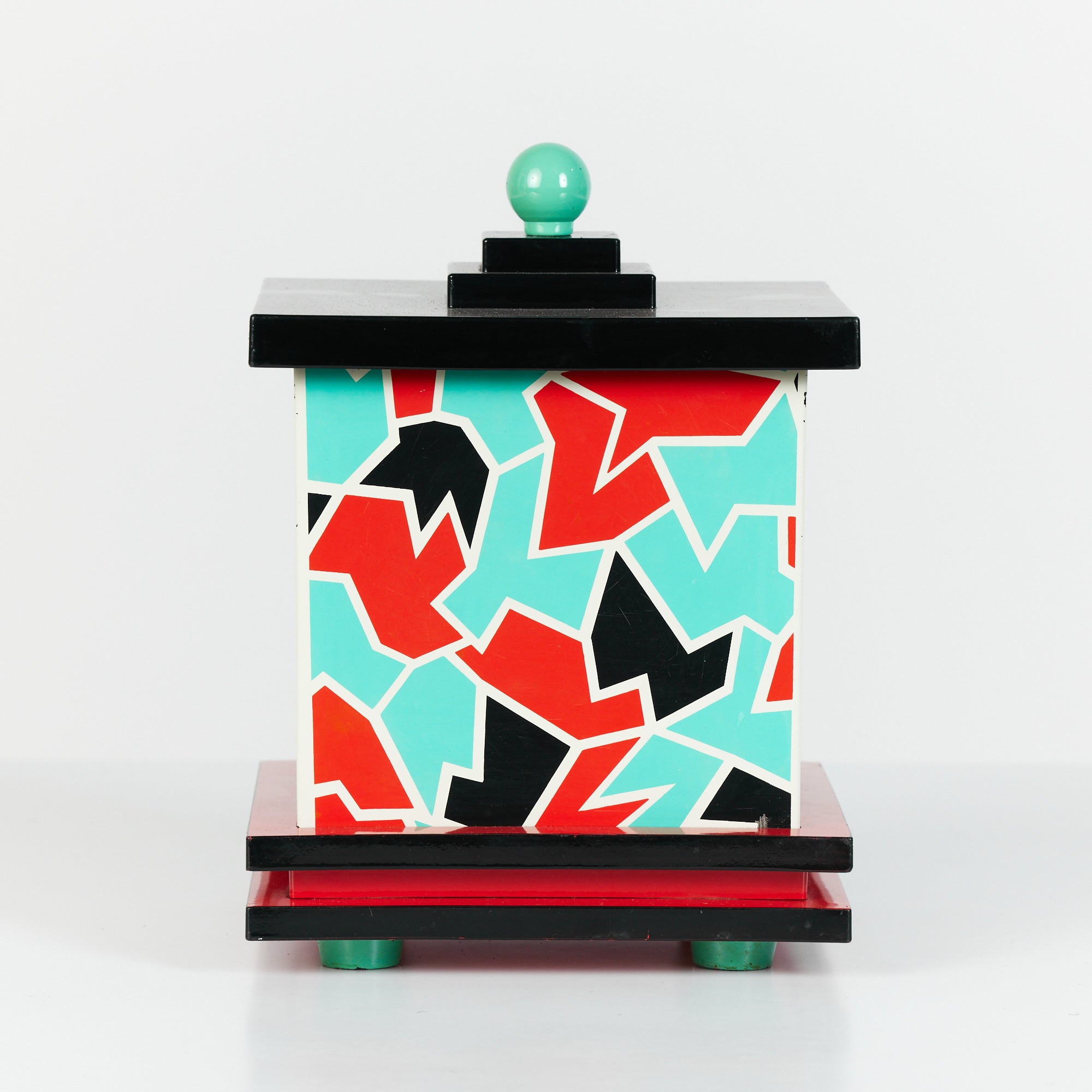Memphis Post Modern Lidded Ice Bucket for Taste Seller by Sigma