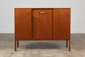 ON HOLD ** Mount Airy Furniture Vanity Dresser