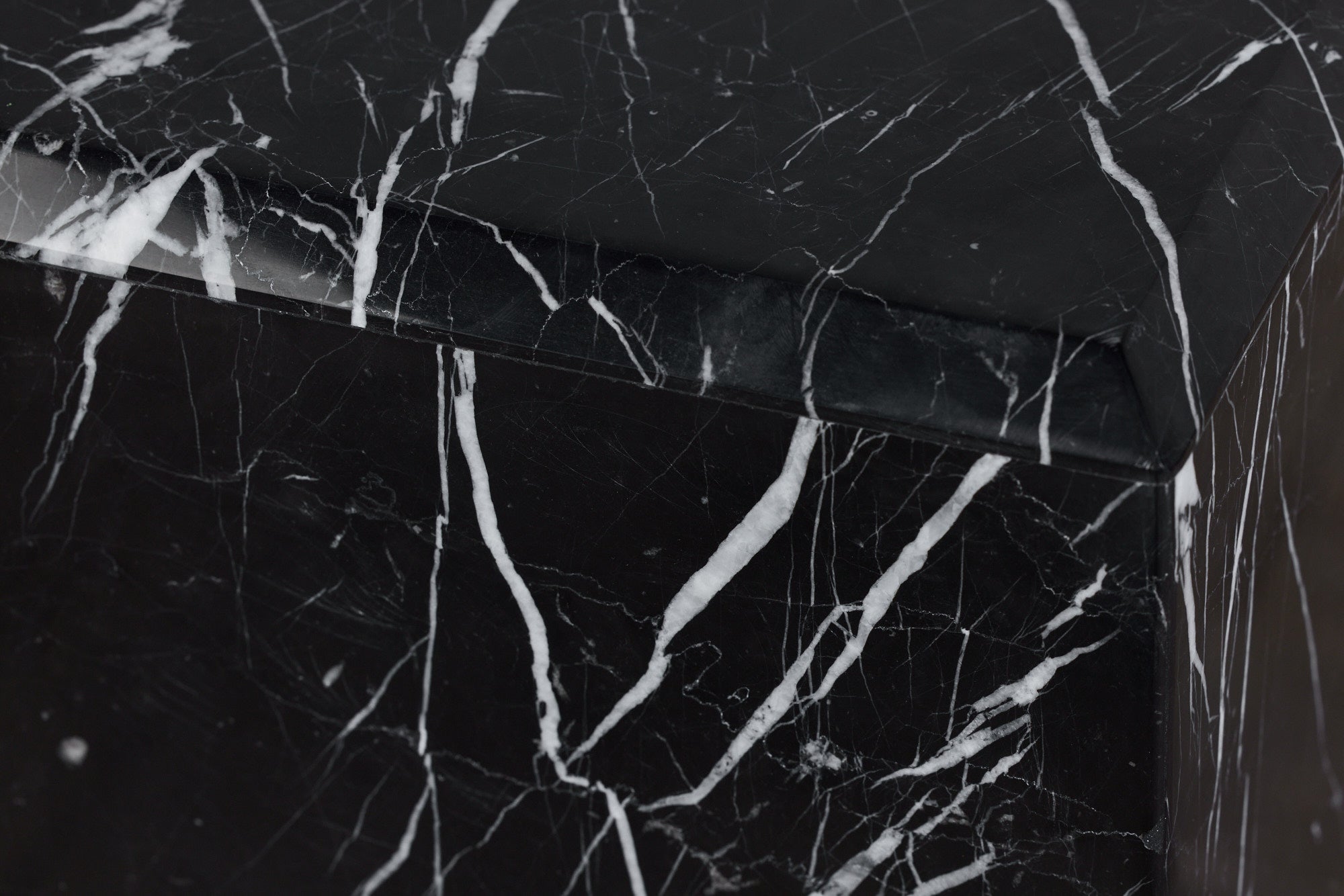 Nero Marquina Marble Pedestal