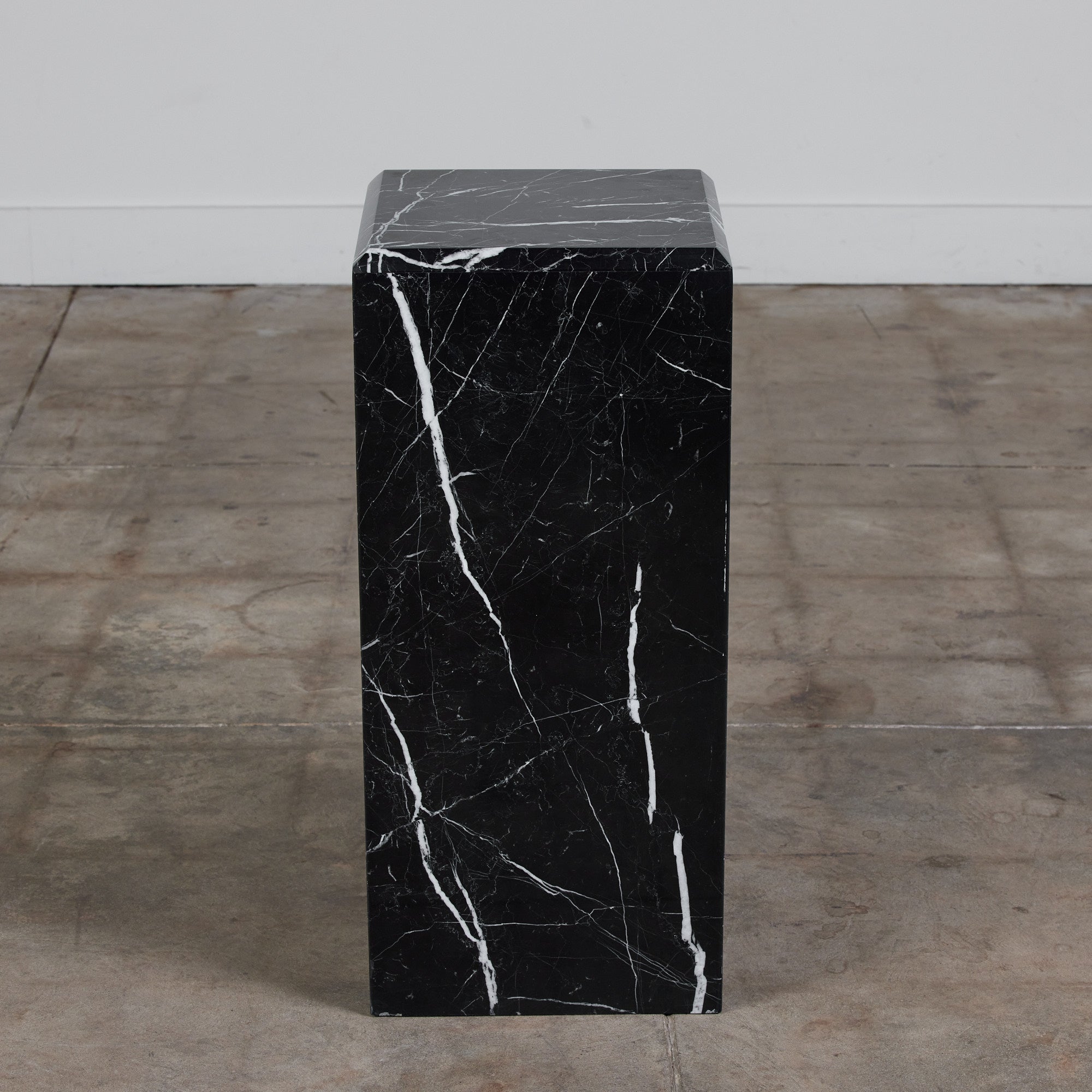 Nero Marquina Marble Pedestal