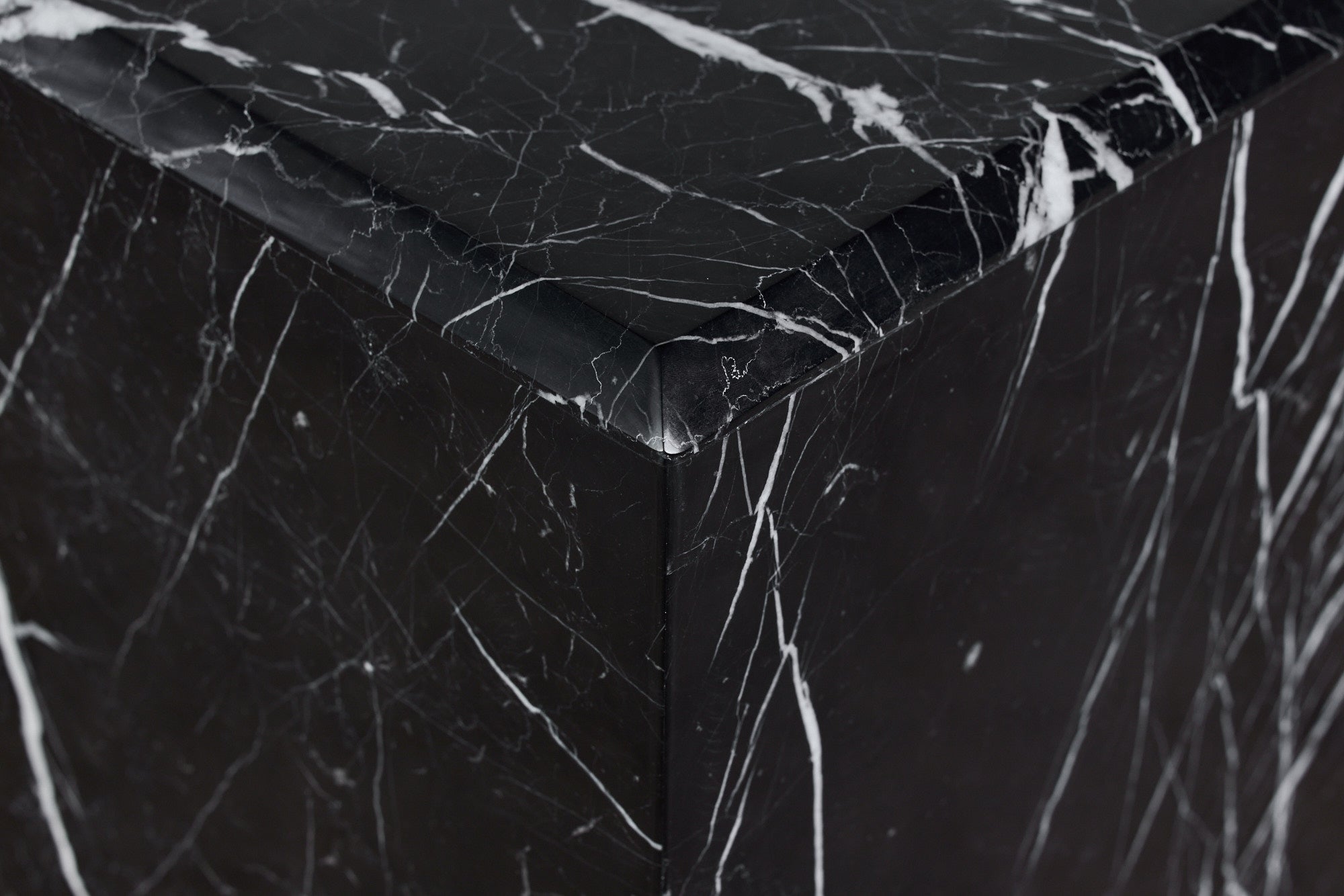 Nero Marquina Marble Pedestal