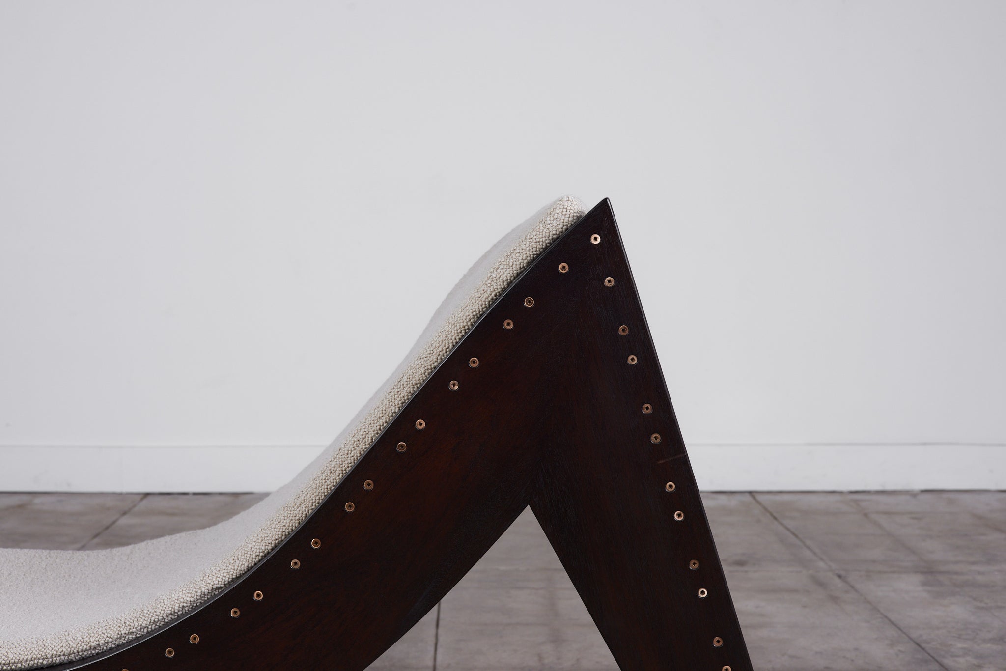 Martin Simpson Boucle Chaise Lounge