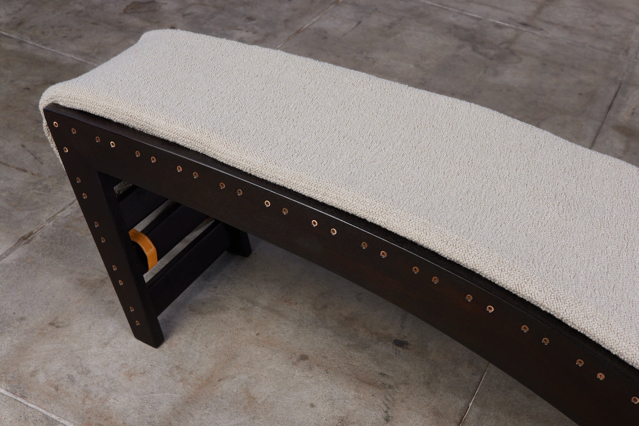 Martin Simpson Boucle Chaise Lounge