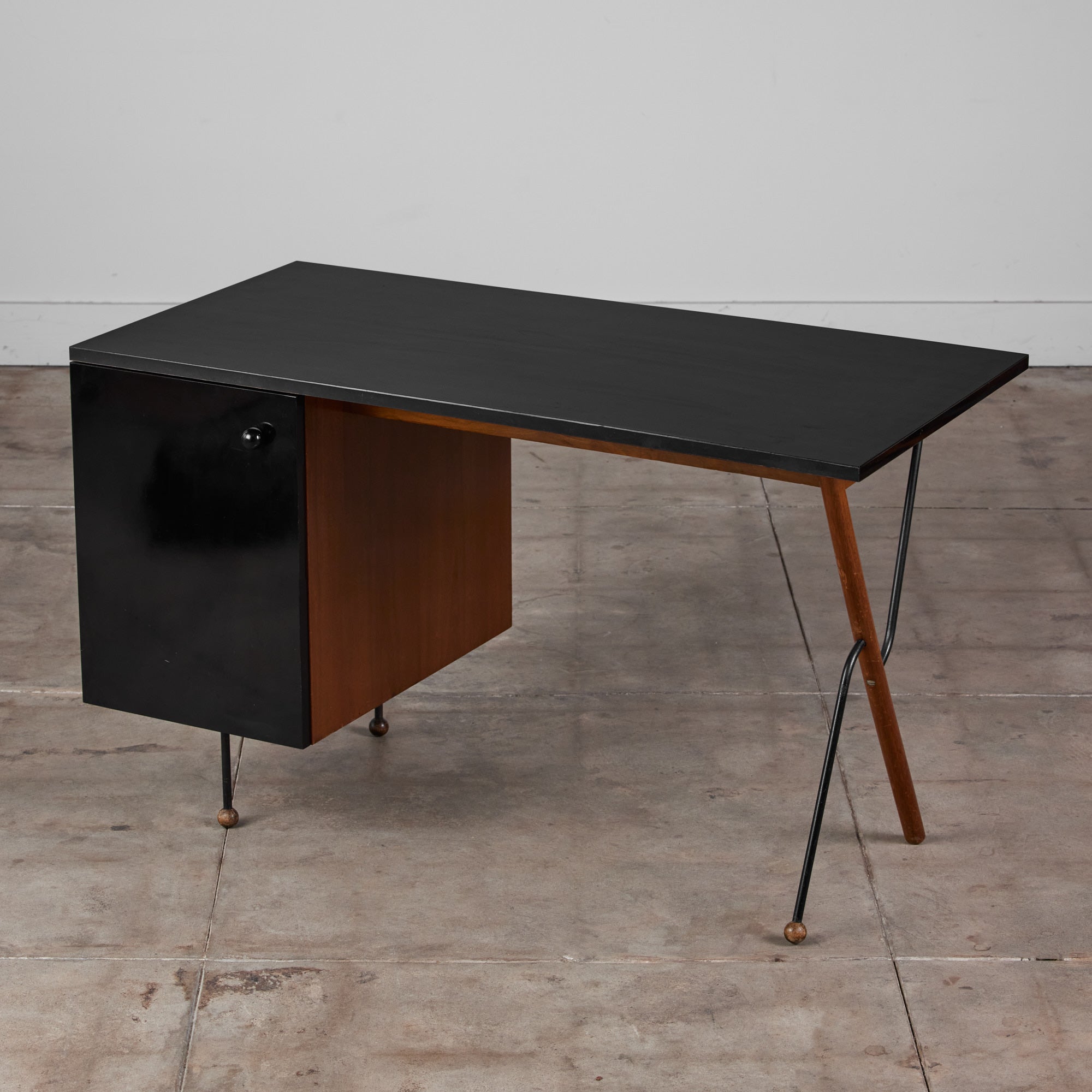 Greta Magnusson-Grossman Desk for Glenn of California