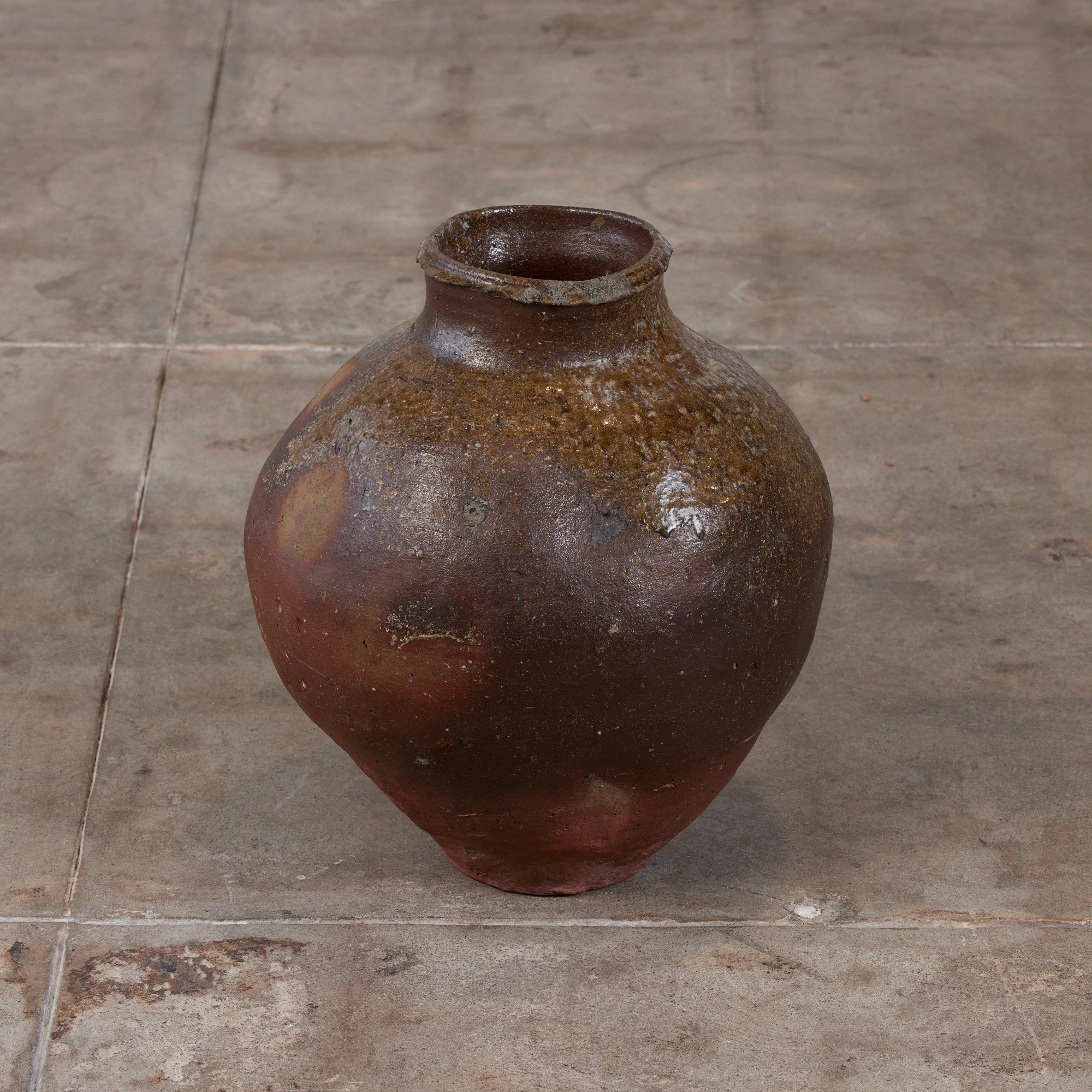Shigaraki Tsubo Stoneware Ceramic Vessel