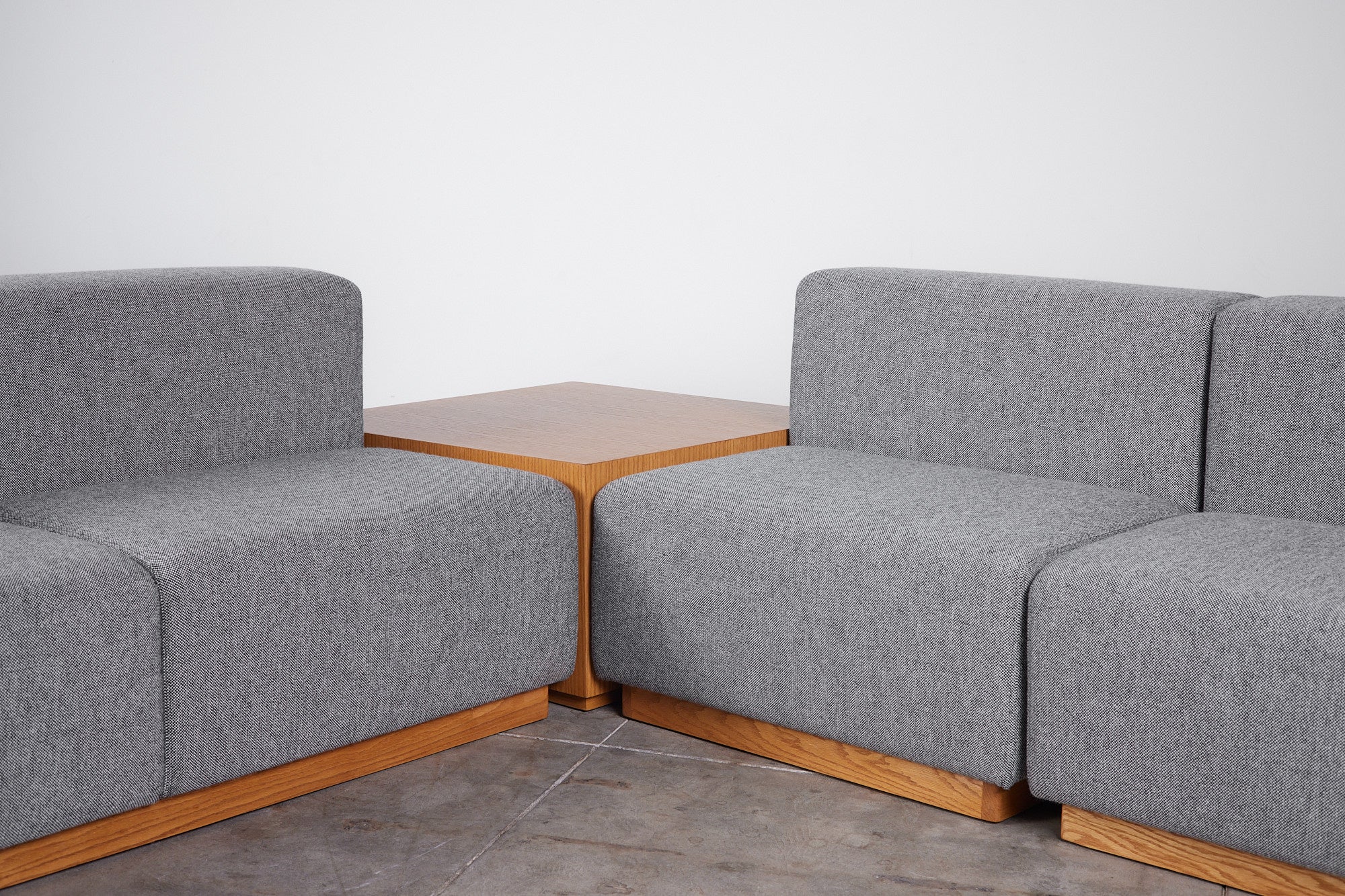 Minimalist Oak Cube Table Pedestal